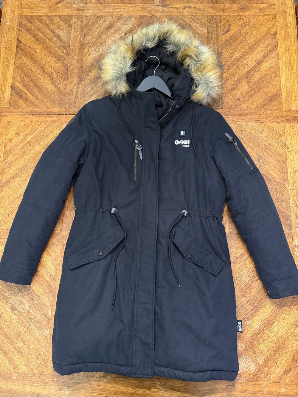Gobi Heat Terra Women's Heated Parka in Black long-cut winter coat size M